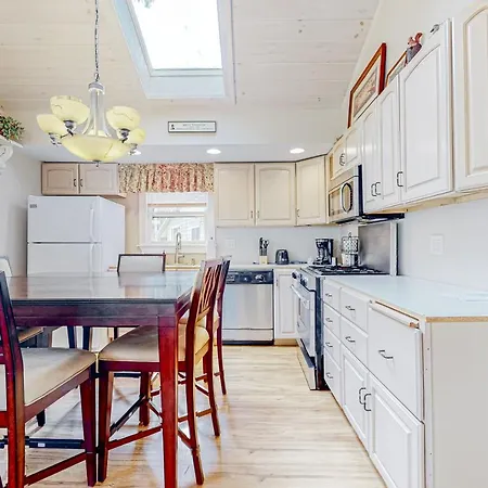 Crystal Lake Cottage Alton Bay Esterno foto